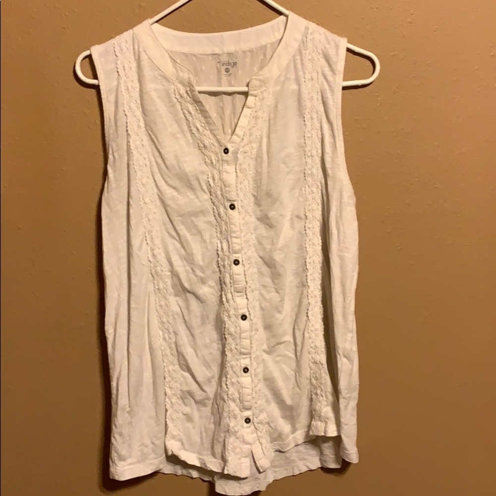 White v-neck button down sleeveless shirt